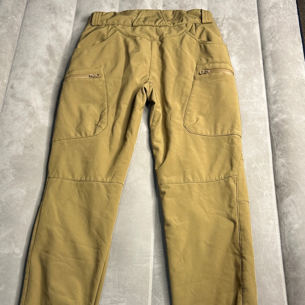 Men's MTAC Tactical fleece lined Tan Cargo Pants - Picture 7 of 8